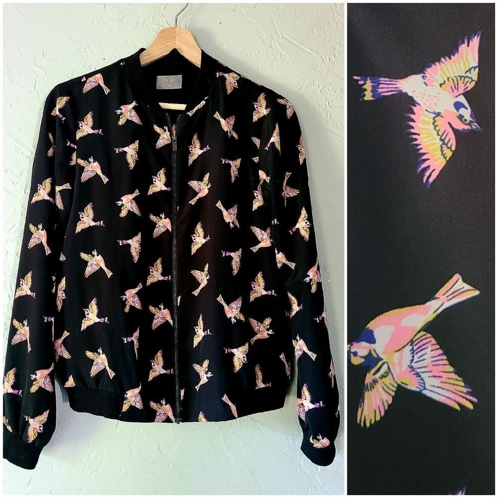 Woman's Oasis Bird Zip Up Jacket Small
